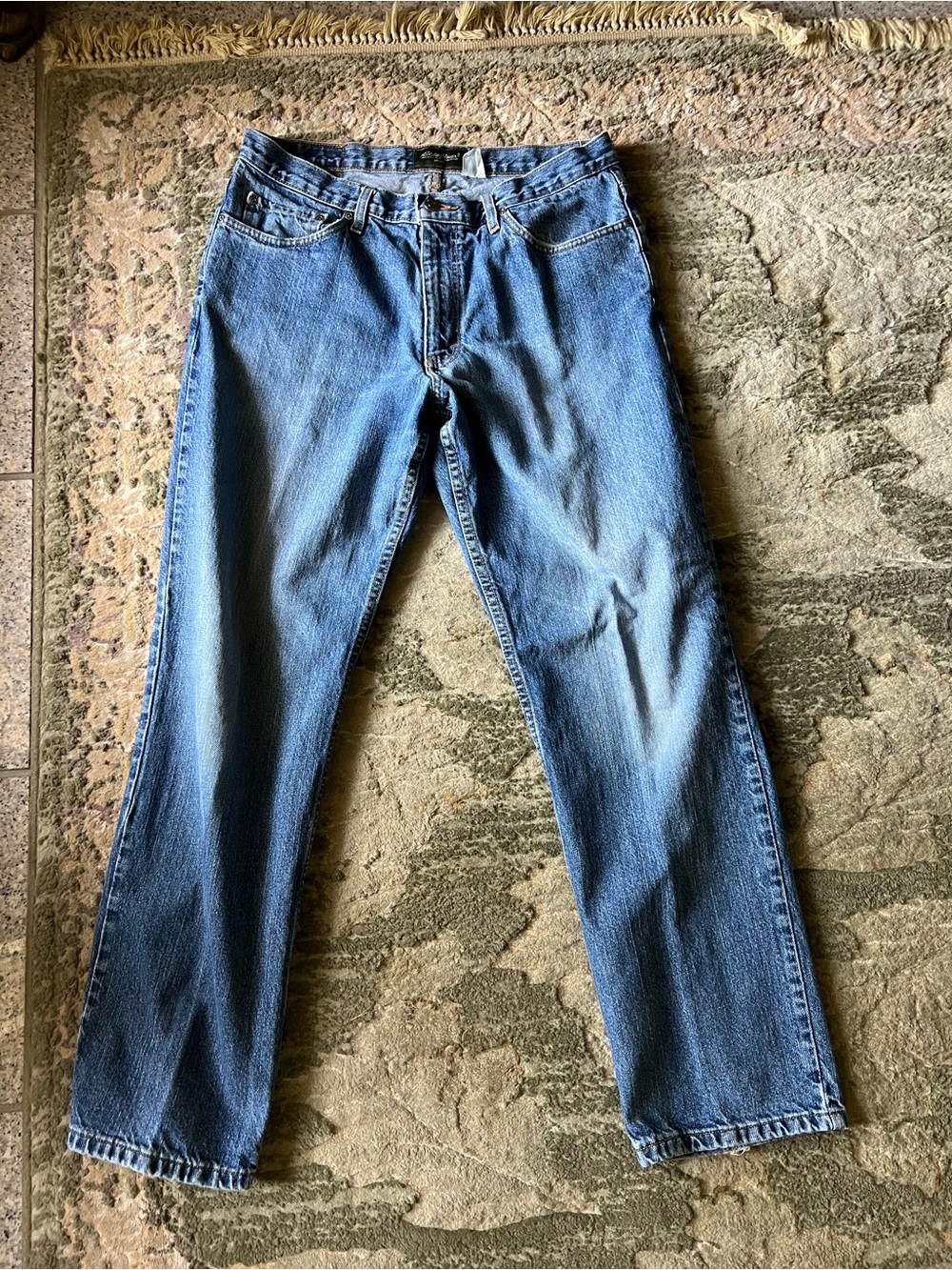 Eddie Bauer Light Blue Straight-Leg Jeans ❤️